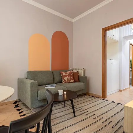 Giardino Privato & Comfort - Oasi Di Relax A Apartment *